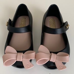 Mini Melissa Ultra Girl Baby Toddler Sz 5